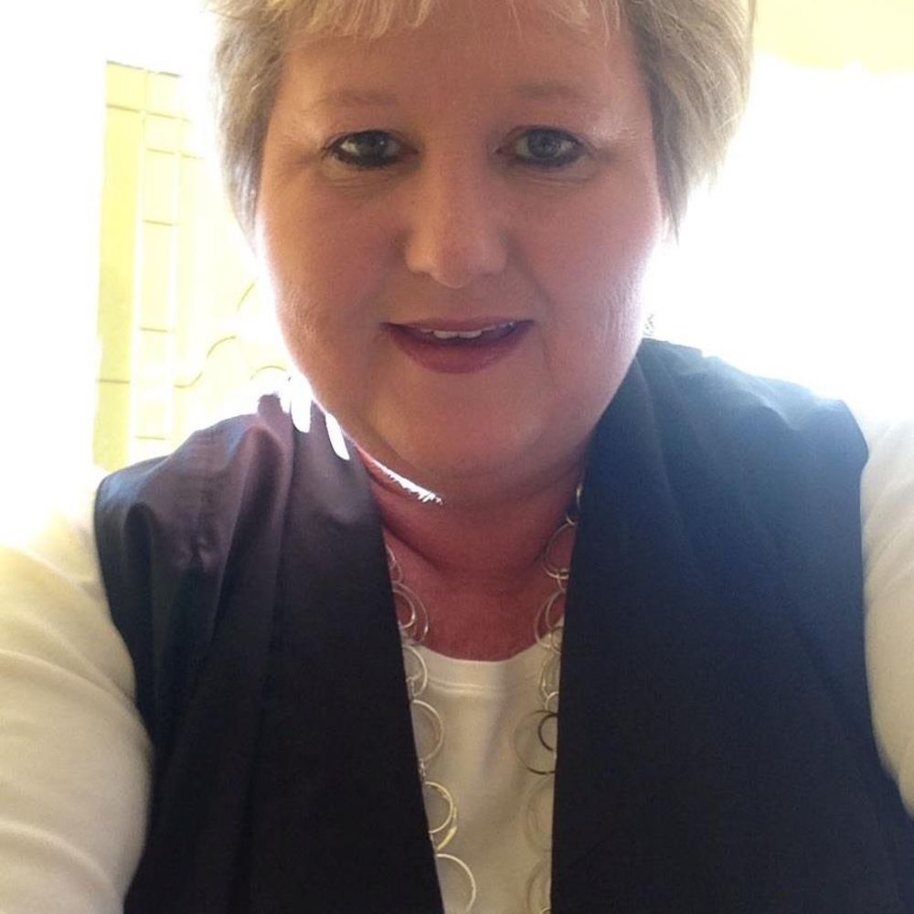 Meet your Posher, Charmayne